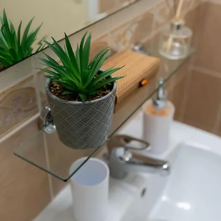 H&o Lifestyle Penthouse Пафос