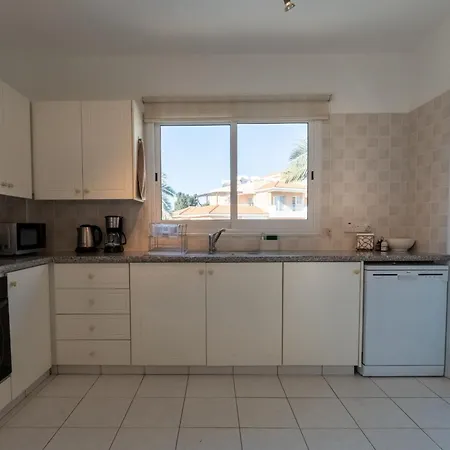 H&o Lifestyle Penthouse Апартаменты Пафос