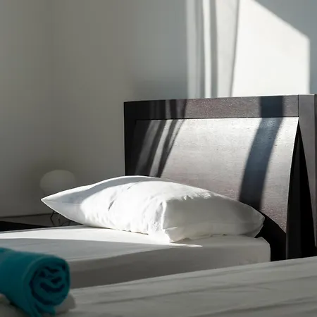 H&o Lifestyle Penthouse 아파트 파포스